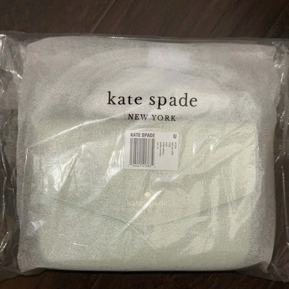 Kate Spade Sadie Envelope Saffiano Leather Light Olive Crossbody purse NWT - Picture 14 of 16